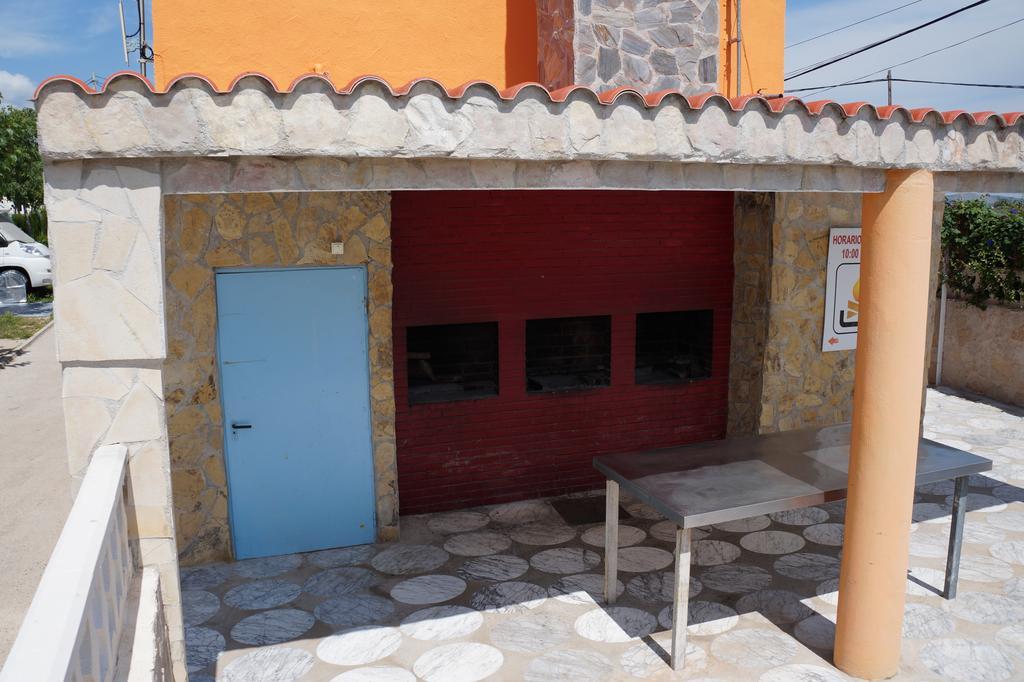 Camping Los Pinos Peníscola Exterior foto